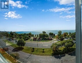 Building Photo - 1910-1910 Lake Shore Blvd W