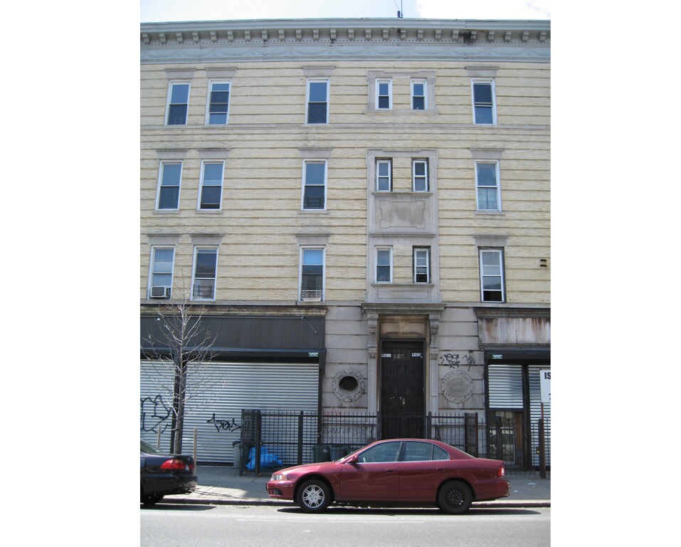 Fotografía del edificio - 1290 Nostrand Ave