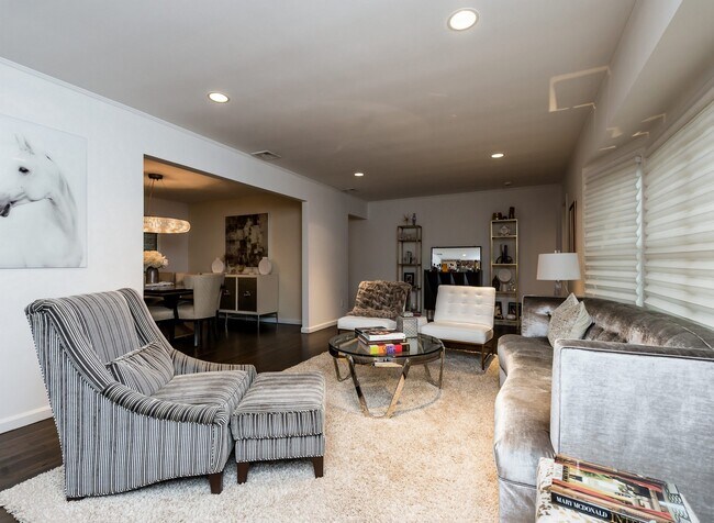 Building Photo - 1 Hickory Hill