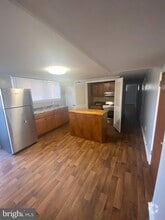 Building Photo - 4068 Balwynne Park Rd