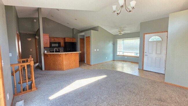 Foto del edificio - 7308 W 51st St