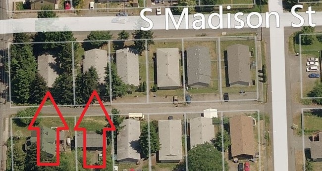 Building Photo - South Madison St. Duplexes