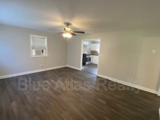 Building Photo - 203 Southeastern Ave