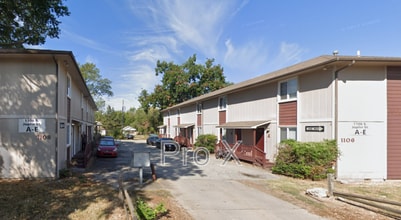 Building Photo - 1106-1108 S Joplin St