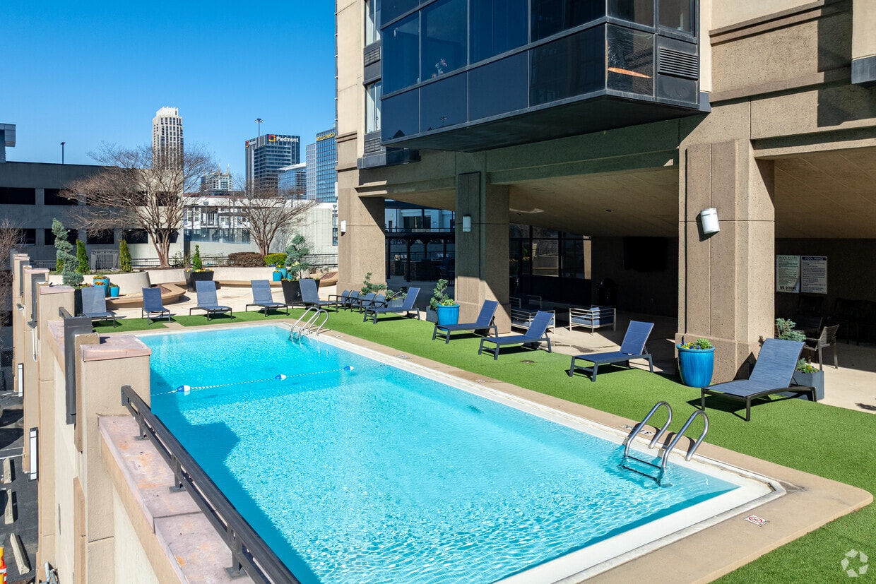 Arts Center Tower Apartments - Arts Center Tower Apartments
