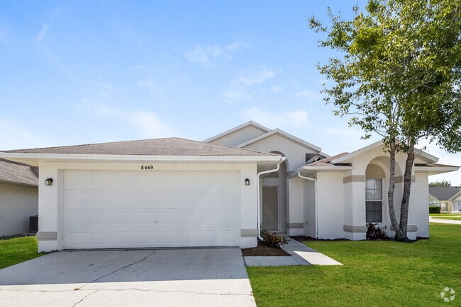 Building Photo - 8669 Wellington Loop