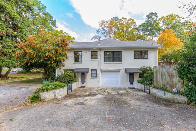 Aparcamiento - 1377 Scott Blvd