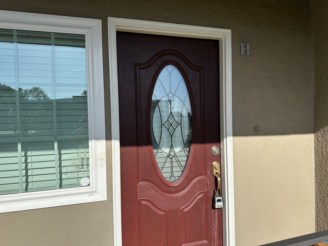 Foto principal - 156 E Highland Ave