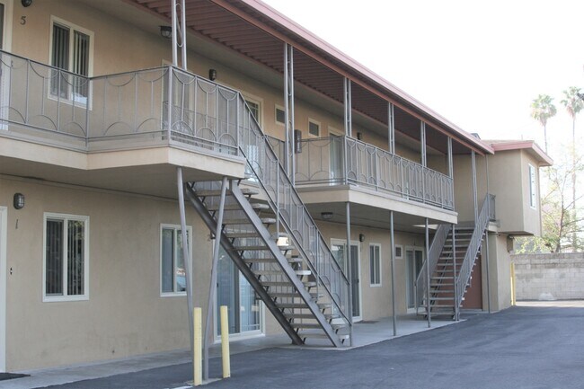 Building Photo - 9354 Greenwell St