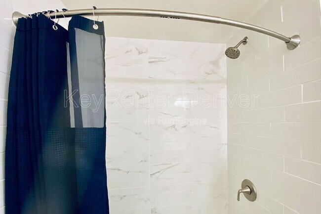 Foto del edificio - 1456 Ivy St