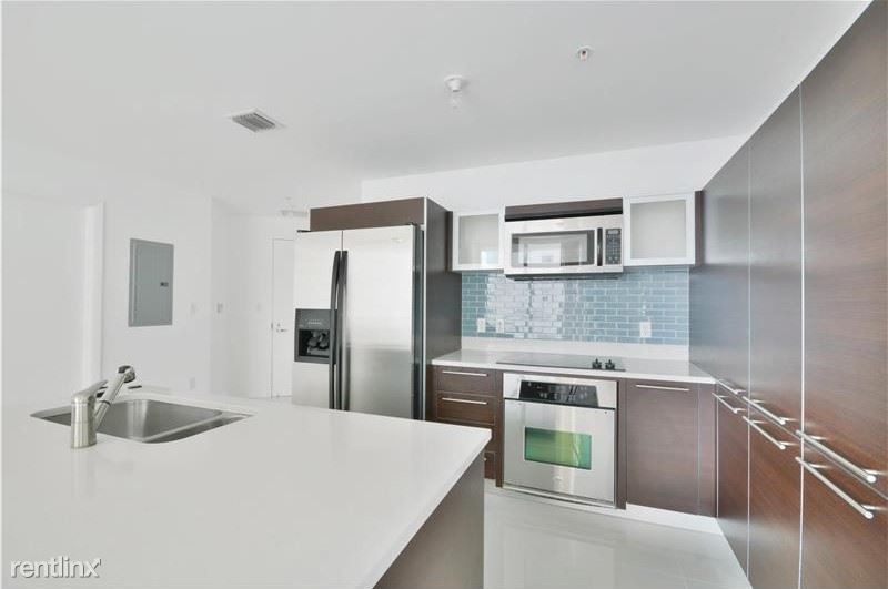 Primary Photo - 1 br, 1 bath Condo - Quantum on the Bay