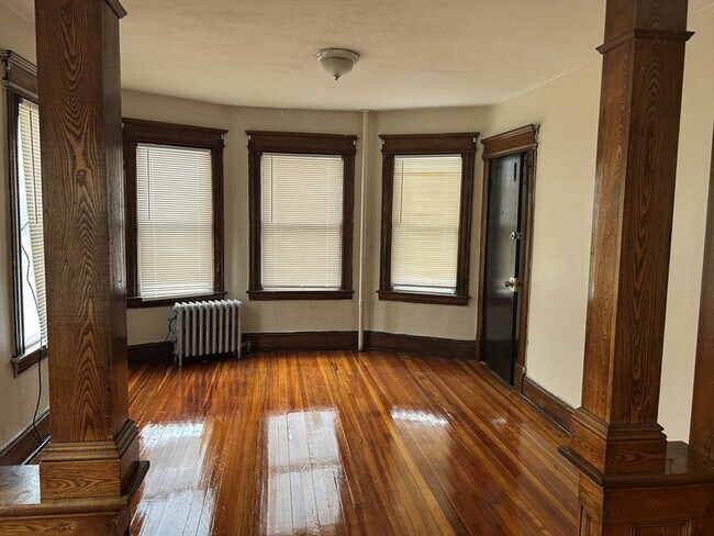 Foto del edificio - 448 Dickinson St