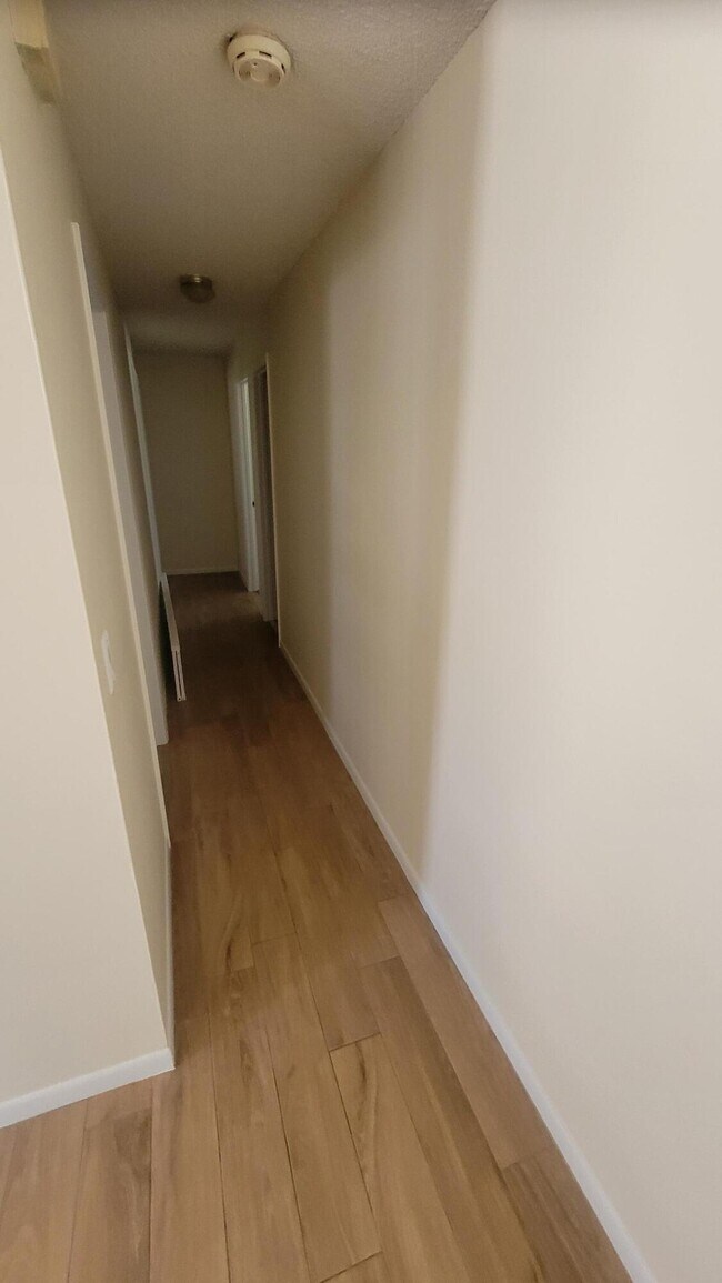 Foto del edificio - 1039 Lamplighter Dr NW