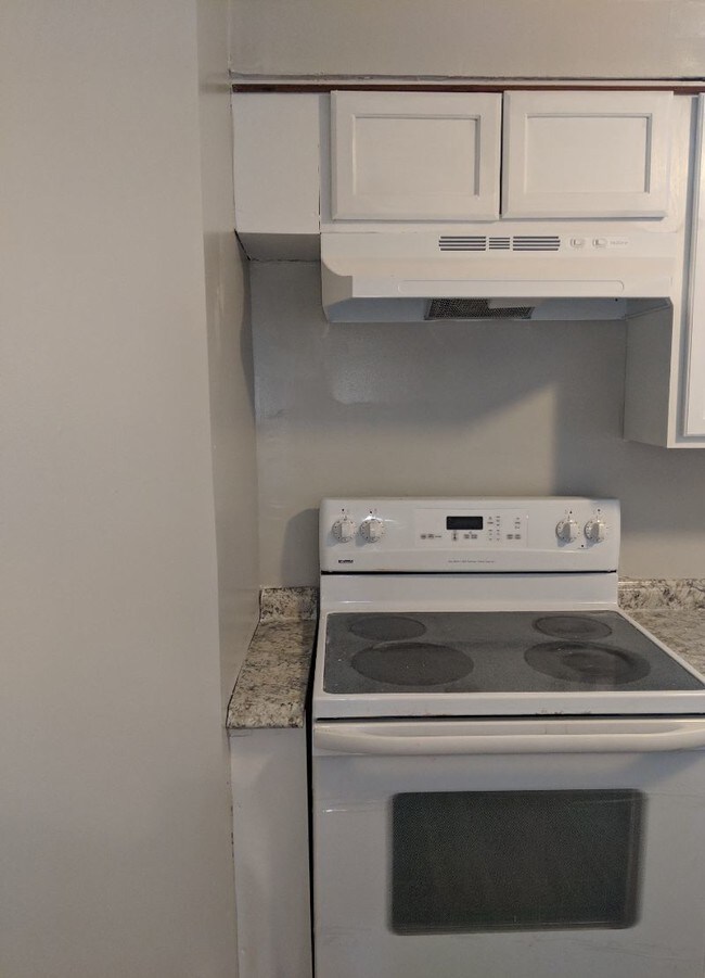 Foto del edificio - 10208 Farrar Ave