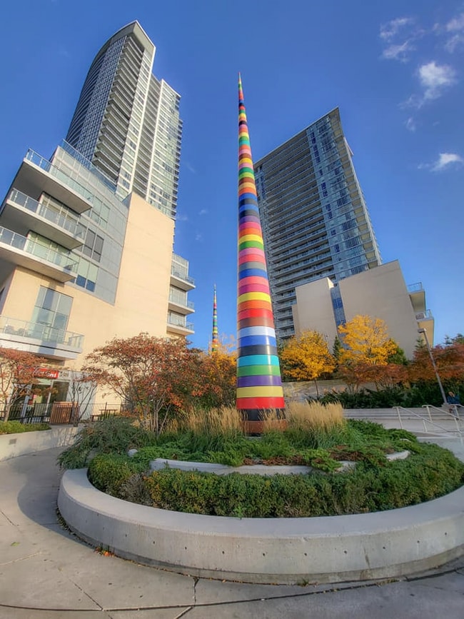 Building Photo - 52 Forest Manor Rd