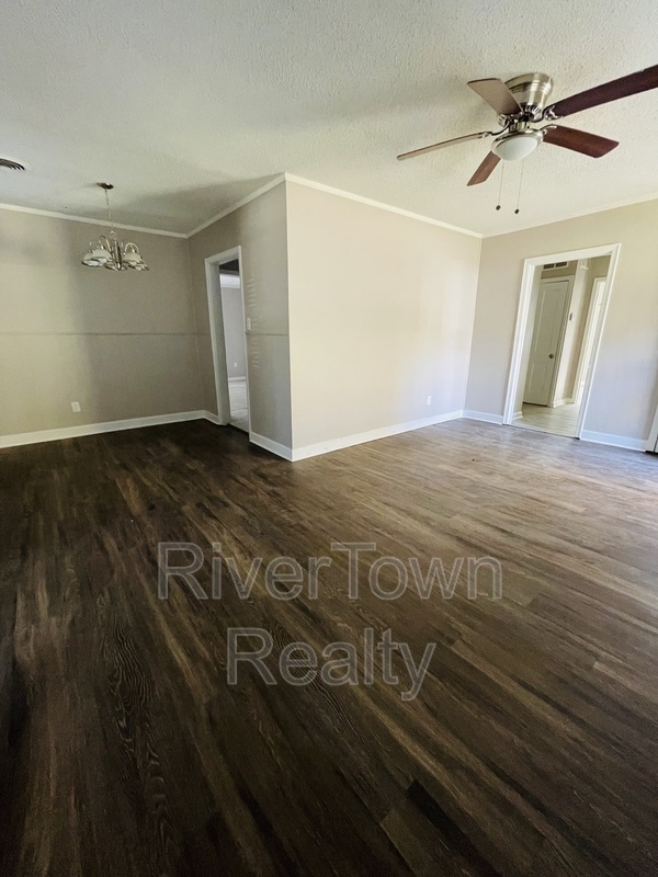 Foto del edificio - 4026 E Whitehaven Park Cir