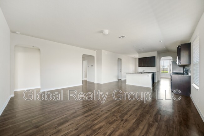 Building Photo - 213 Gravel Gray
