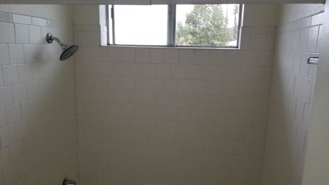 Foto del edificio - 6340 Whittier Ave. Whittier Ca. 90601