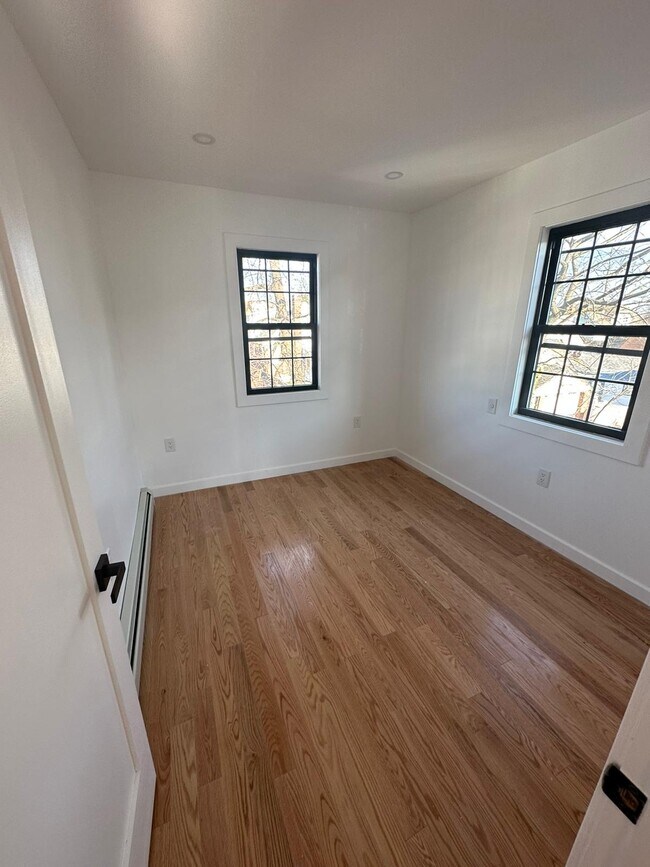 Building Photo - 8904 188th St
