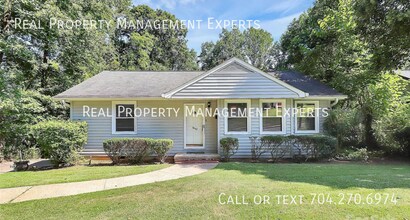 Building Photo - 1843 Camp Greene St