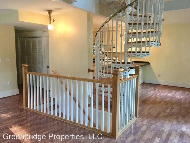 Building Photo - 3 br, 2 bath House - 1628 SE Ladd Ave