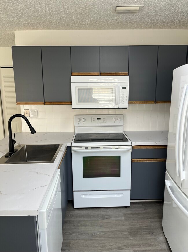 Foto del edificio - 5665 Boynton Cove Way