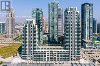 Building Photo - 4085-4085 Parkside Village Dr