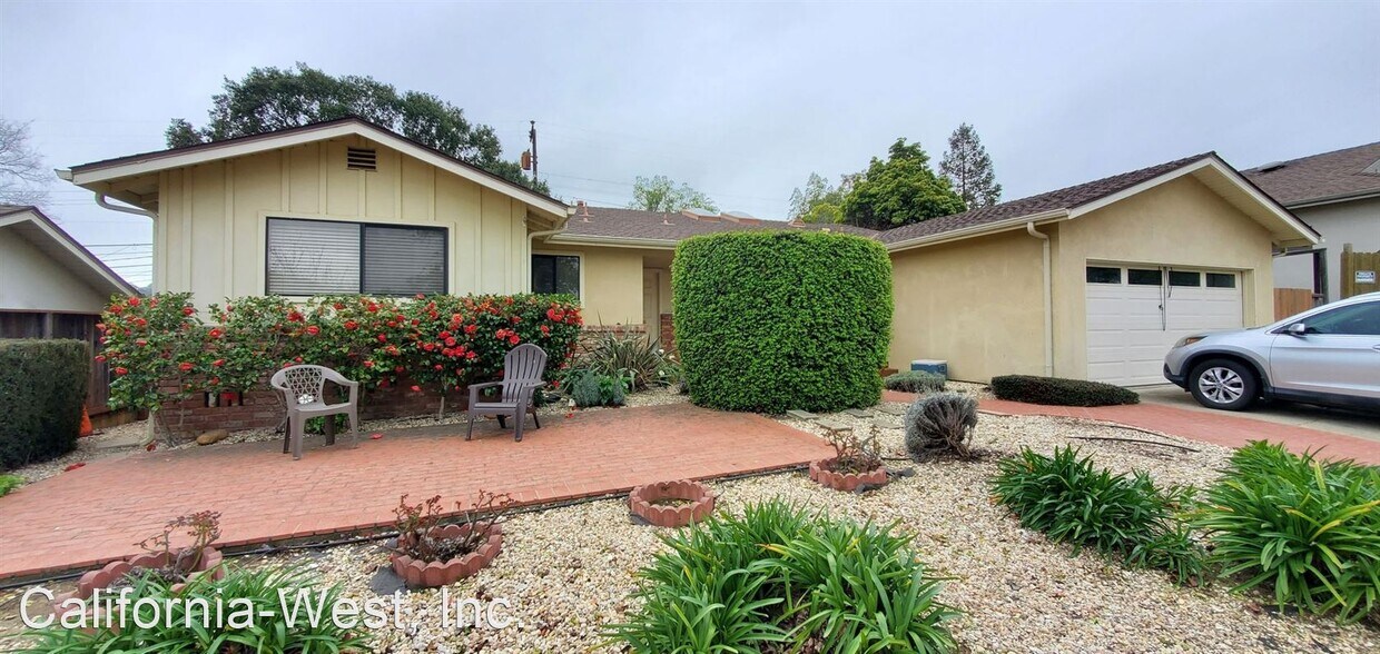 Building Photo - 4 br, 2 bath House - 251 Highland Dr.