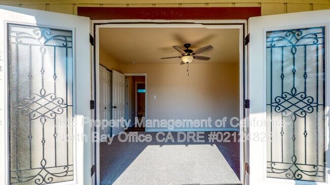 Building Photo - 2253 Hoen Avenue