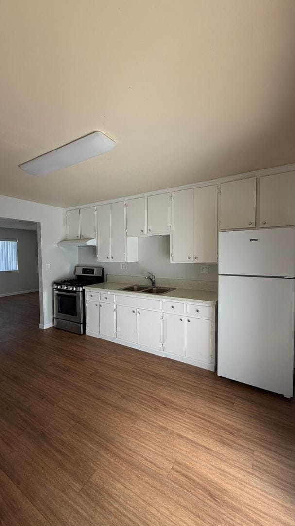 Building Photo - 566-568 7th St