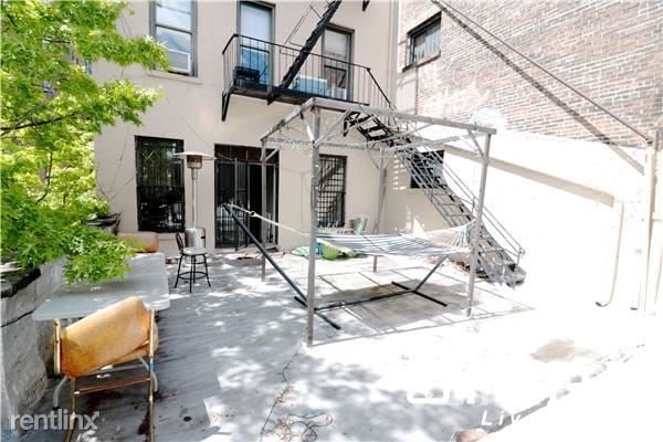 4 br, 2 bath - 377 Amsterdam Ave - 4 br, 2 bath  - 377 Amsterdam Ave