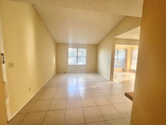 Building Photo - 2301 N Congress Ave