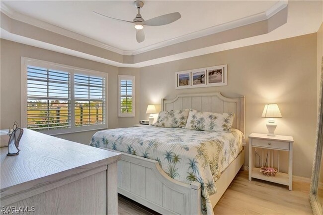 Foto del edificio - 1781 Four Mile Cove Pkwy