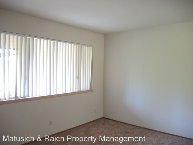 Building Photo - 2 br, 1 bath Apartment - 915 Del Mar Ave