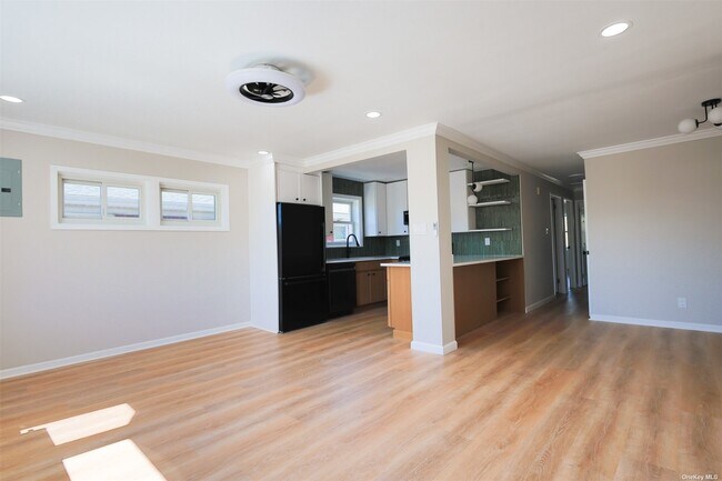 Foto del edificio - 138-46 Brookville Blvd