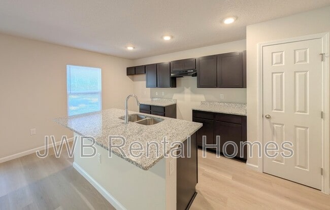 Building Photo - 3833 Soutel Dr