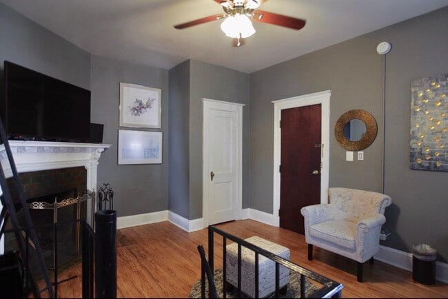 Building Photo - 3210 17th St NW