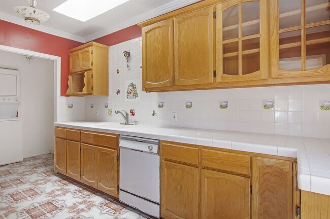 Foto del edificio - 2512 S Harcourt Ave