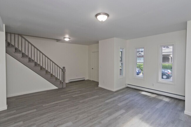 Foto del edificio - 24 Highland Ave