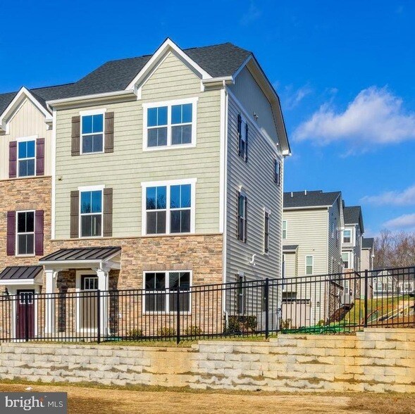 Photo - 223 Avalon Dr Townhome