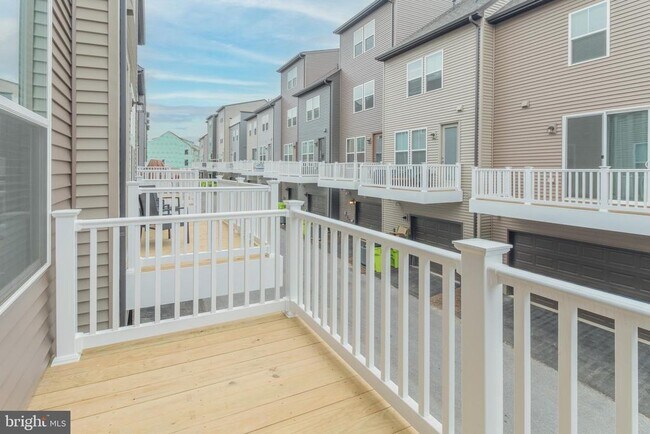 Building Photo - 3536 Stella Blue Dr