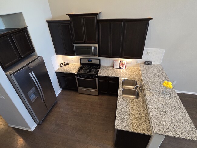 Building Photo - 2304 S Lakeline Blvd