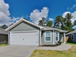 Building Photo - 23020 Shakespeare Dr