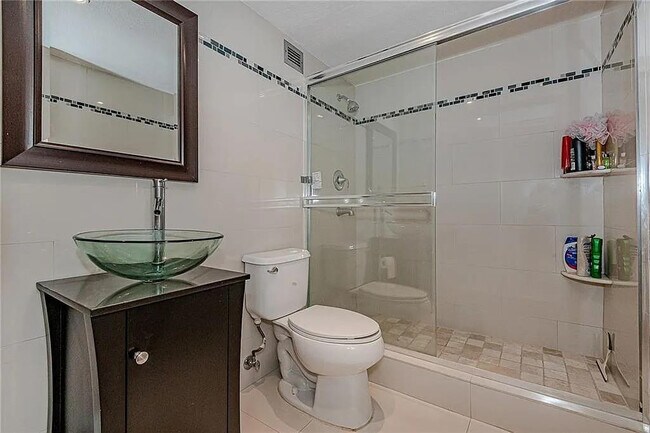 Foto del edificio - 1600 S Ocean Dr