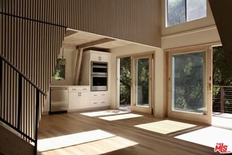Building Photo - 1578 Topanga Skyline Dr