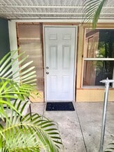 Building Photo - 5312 Bowling Green Dr