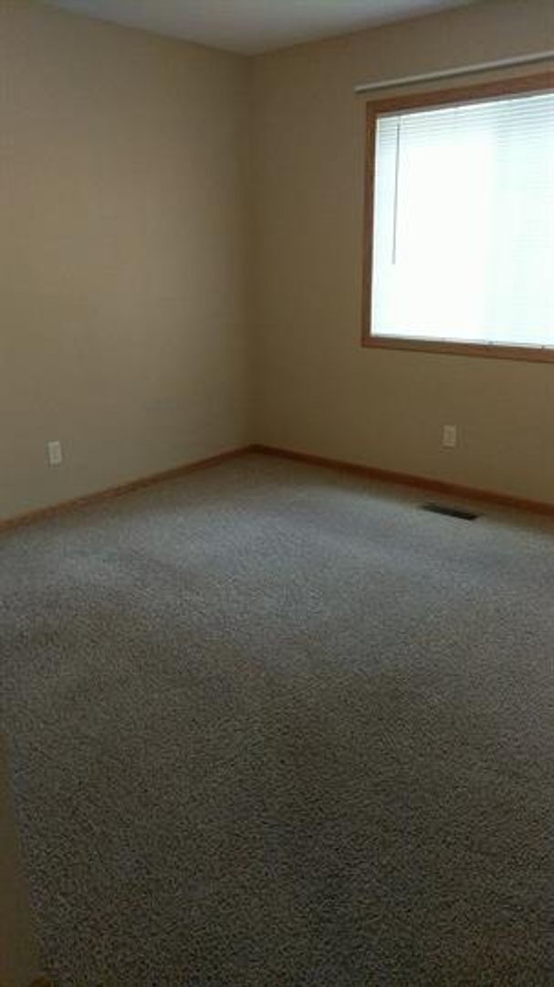 Foto del edificio - 4 Bedroom 2 Bathroom Home