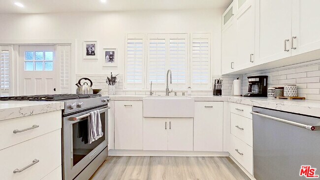 Foto del edificio - 2229 Oak Glen Pl