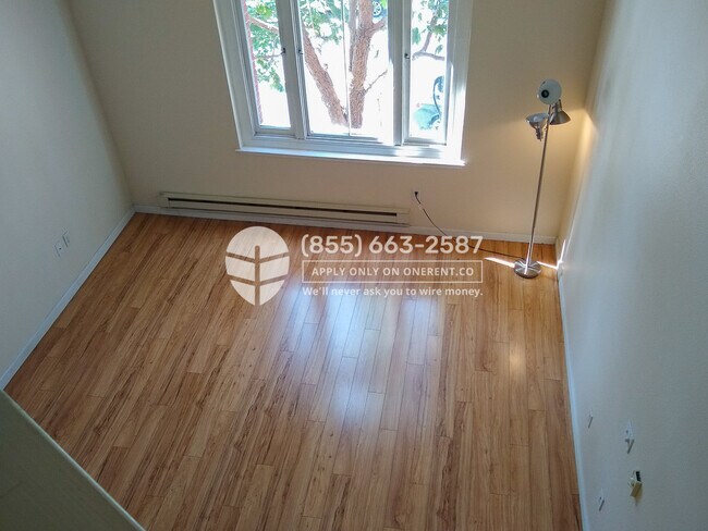 Building Photo - 95 McCoppin St