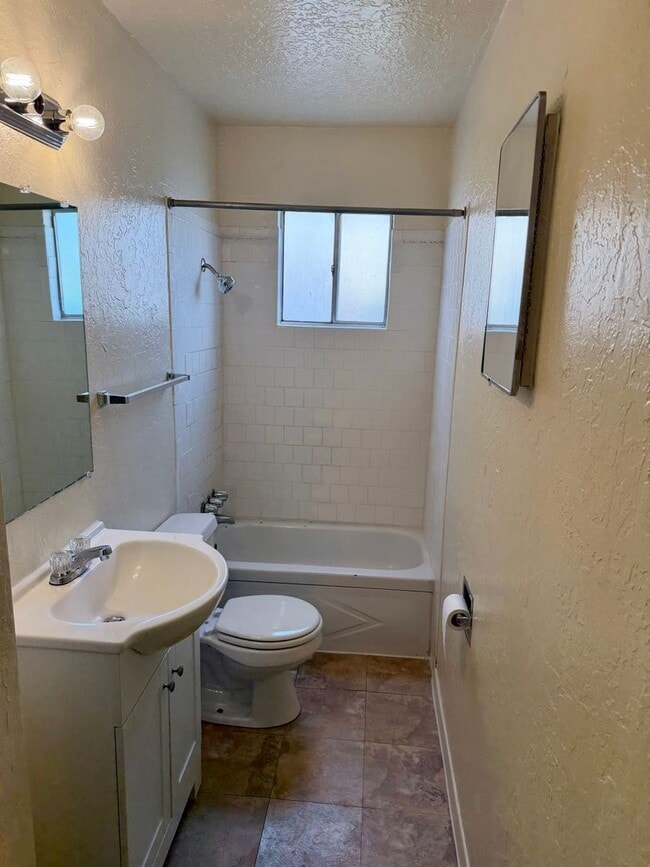 Foto del edificio - General Marshall St NE (208)